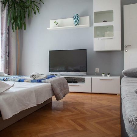 Apartments Klara Makarska Kültér fotó