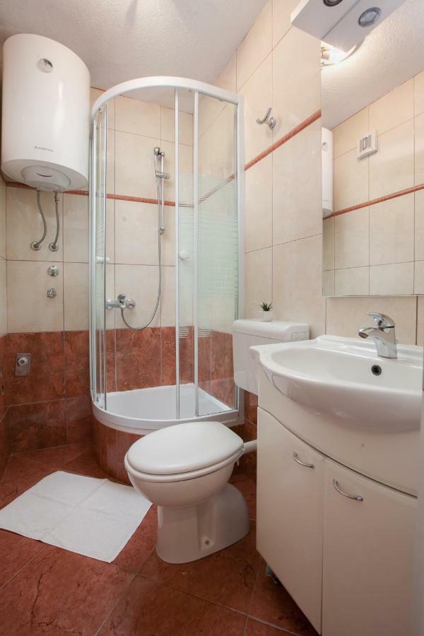 Apartments Klara Makarska Kültér fotó